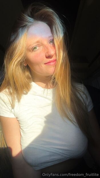 Heidi Helena (free page / heidi.helena.lite nude photo #17