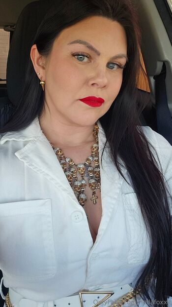 Hella Foxx / hellafoxxy nude photo #12