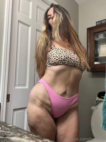 Goddess / helloella / bellyofella nude photo #9