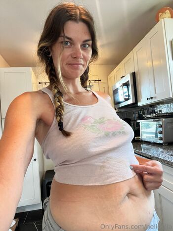 Goddess / helloella / bellyofella nude photo #36