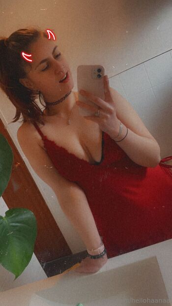 ɐuɐɥǝɹǝWsʇIollǝH / hellohaanaa nude photo #3