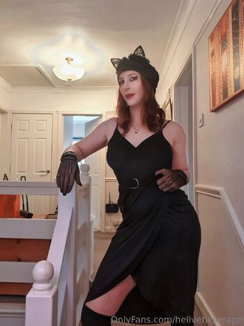 Hellvetika San Serap / hellvetikseraph nude photo #6