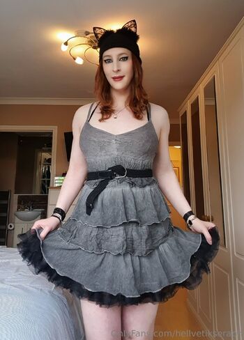 Hellvetika San Serap / hellvetikseraph nude photo #9