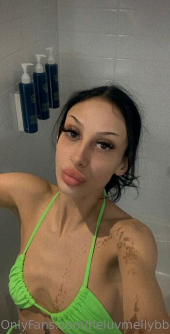 heluvmellybb / heluvmellybby nude photo #30