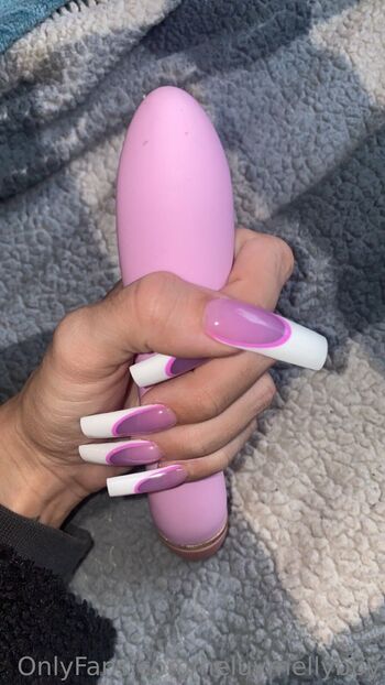 heluvmellybb / heluvmellybby nude photo #31