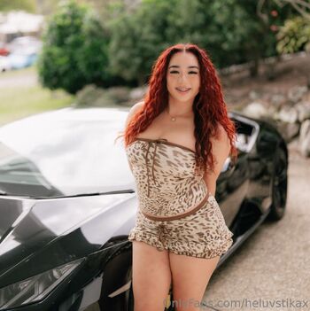 Tika / heluvstikax nude photo #14