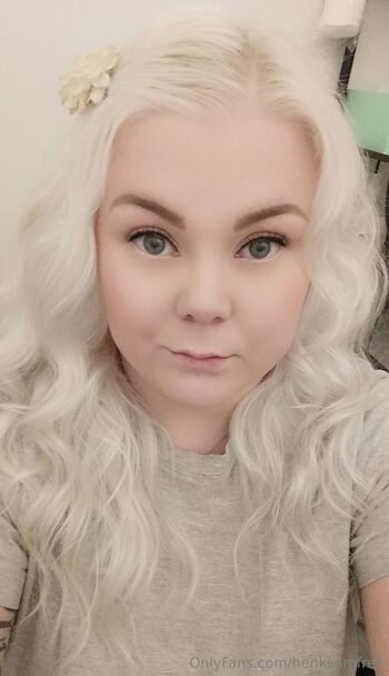 MariTfre / henksumfree nude photo #1