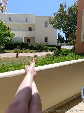 MariTfre / henksumfree nude photo #28