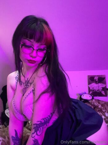 vnge / hexmami nude photo #7