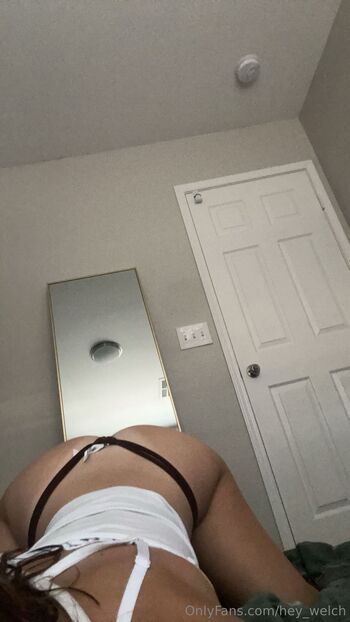 Haliey / hey_welch nude photo #5