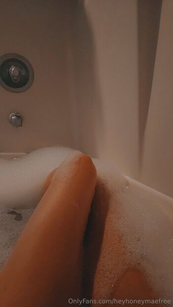 Honey Mae - Sidekick Bae FRE / heyhoneymaefree nude photo #7