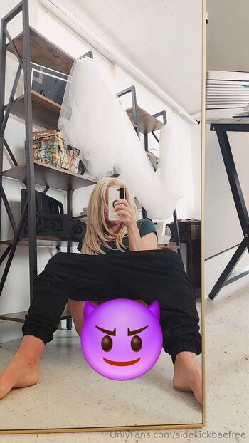 Honey Mae - Sidekick Bae FRE / heyhoneymaefree nude photo #9