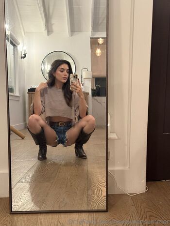 Lauren Summe / heylaurensummer nude photo #17