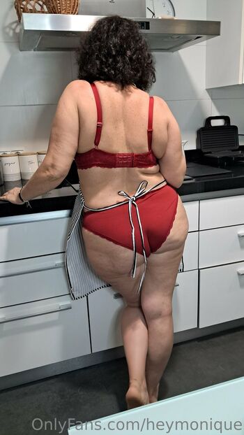 Moniqu / heymonique / hottie_monique74 / hottiemonique nude photo #17