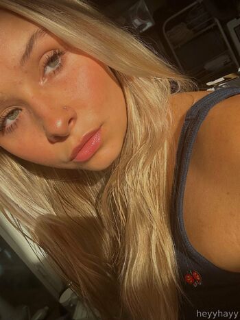 ha / heyyhayyy / heyhayfoster / spacejamzxo nude photo #3