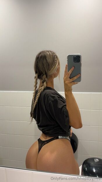 Hopey / hhopeyyfree nude photo #32