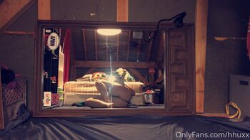 Hannah Hux / hhuxx nude photo #20