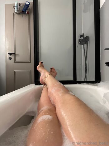 Bell / higharches_bella nude photo #1