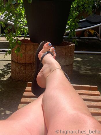 Bell / higharches_bella nude photo #25