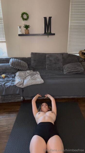 Be / hiimbeefree / hiimbee2.0 nude photo #4