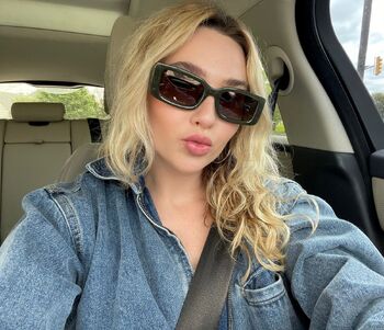 Ellie / hiitsellie nude photo #11