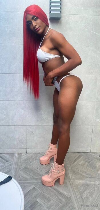 TS VIDEO CALL XXL / hilaryxxl nude photo #1