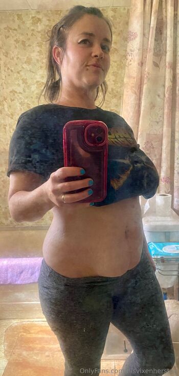 HisVixenHerSta / hisvixenherstag nude photo #3