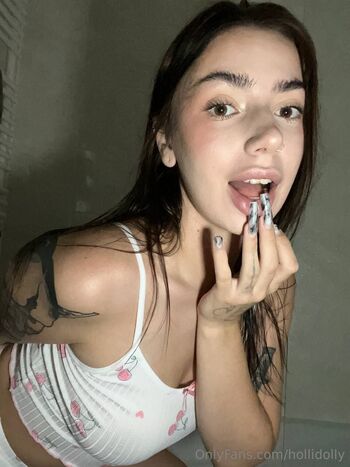 Holly Dolly / hollidolly nude photo #2