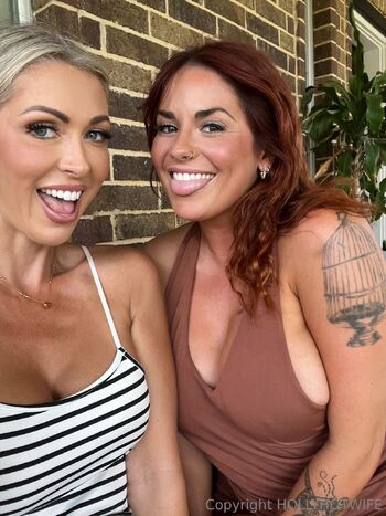 HollyHotwif / hollyhotwife nude photo #16