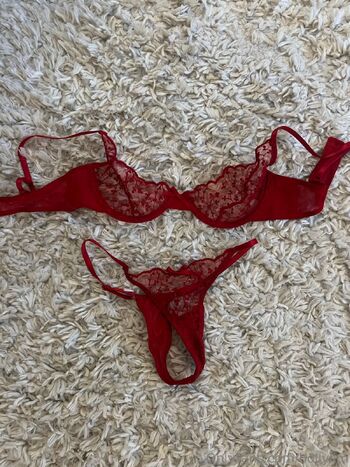 Holly Li / hollylim nude photo #13