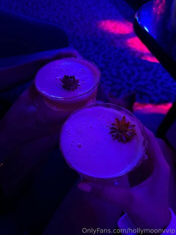 Holly Moo / hollymoonvvip nude photo #4