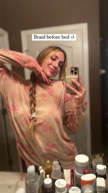 Holly Rox / hollyroxx / hollyyroxx nude photo #4