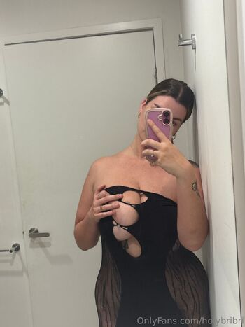 Briar / holybribri nude photo #21