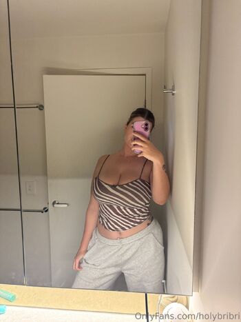 Briar / holybribri nude photo #26