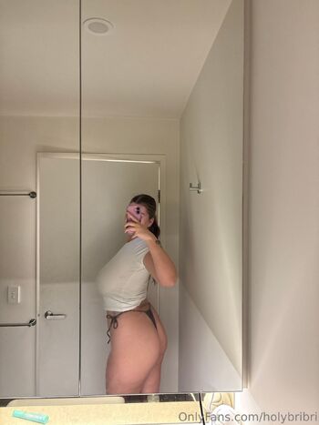 Briar / holybribri nude photo #29