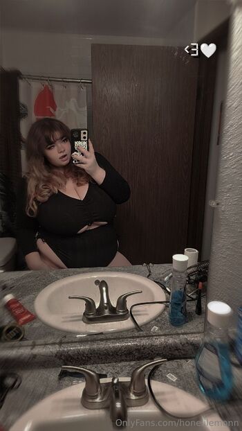 Honei / honeiilemonn / inmymanicepisodera nude photo #3