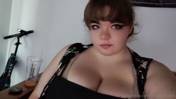 Honei / honeiilemonn / inmymanicepisodera nude photo #11