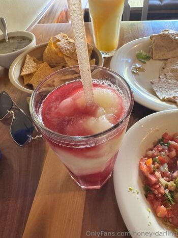 Hone / honey-darling nude photo #18