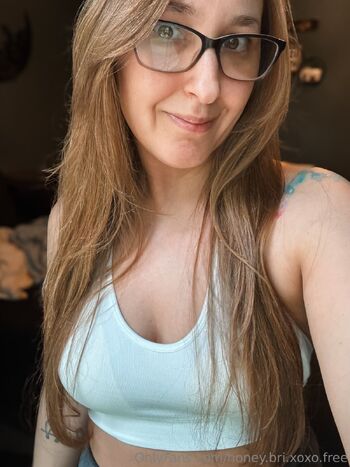 Honey Br / honey.bri.xoxo.free nude photo #3