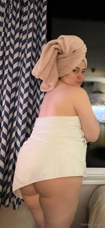 Honey Bay / honey_baye nude photo #18