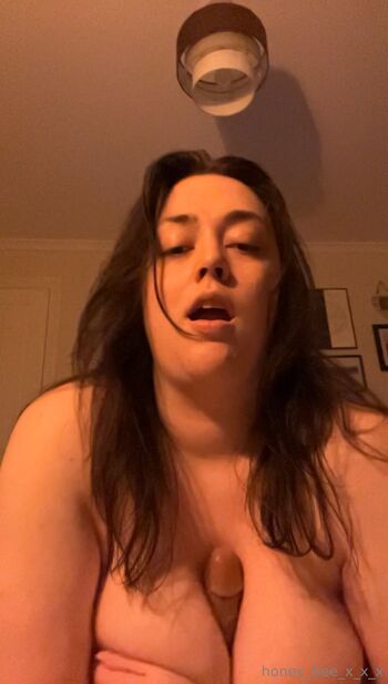 Honey Bay / honey_baye nude photo #20