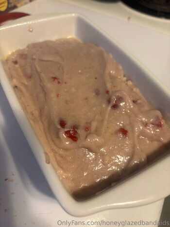 Alli / honeyglazedbandaids nude photo #13