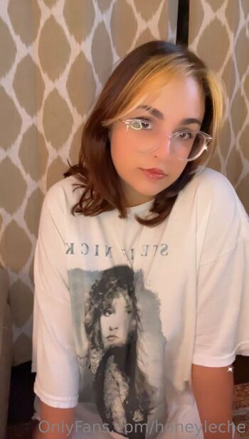 honey / honeyleche nude photo #37