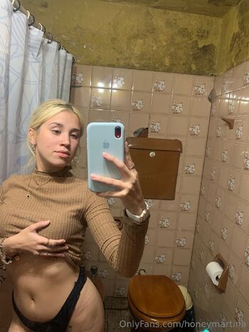 Martina 18 / honeymartina nude photo #15