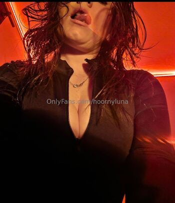 ʟᴜɴᴀ ʜᴏʀɴʏ / hoornyluna nude photo #31