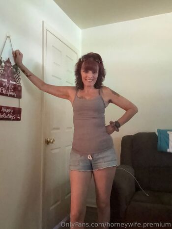 Lonely wif / horneywife.premium / jennifer1623jones / jamielynn350699 nude photo #30