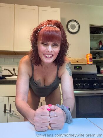 Lonely wif / horneywife.premium / jennifer1623jones / jamielynn350699 nude photo #34