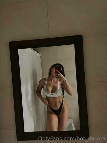 Dakota / hot_dakota nude photo #11