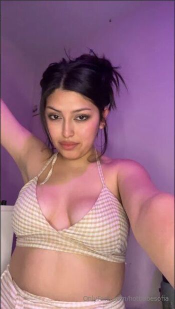 Sofia / hotbabesofia nude photo #1