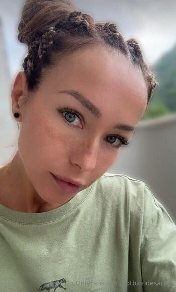 𝑺𝒂𝒓𝒂𝒉 𝑯𝒂𝒓𝒕 / hotblondesarah nude photo #21